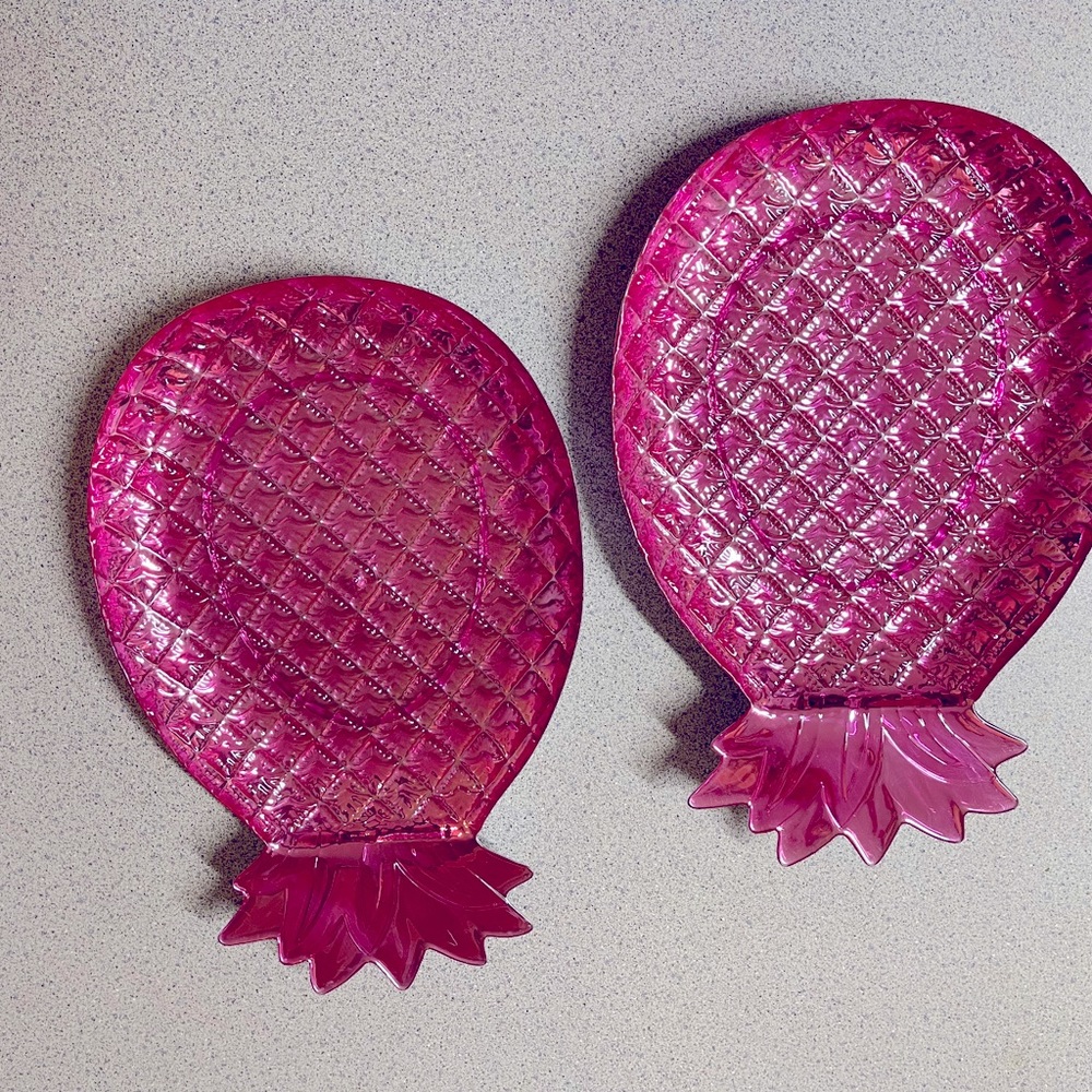 Two serving trays (set)